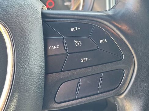 Used 2022 Dodge Charger SXT image 15