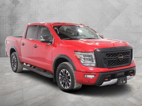 Used 2020 Nissan Titan PRO-4X w/ Pro-4x Convenience Package image 1
