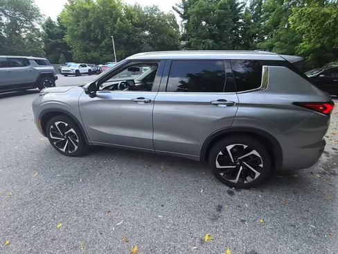 Used 2022 Mitsubishi Outlander SEL AWD/4WD image 7