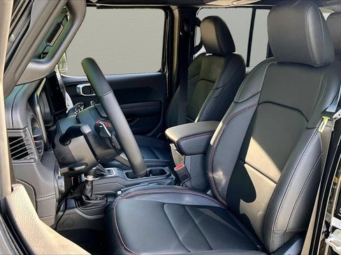 New 2026 Jeep Wrangler Unlimited Rubicon 392 w/ Quick Order Package 27X Moab AWD/4WD image 17