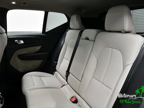 Used 2025 Volvo XC40 B5 Ultra w/ Protection Package Premier AWD/4WD image 52