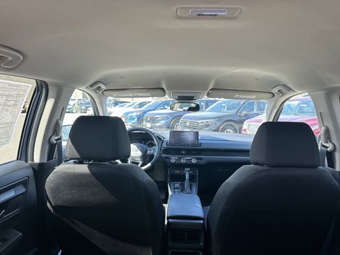 Used 2025 Honda CR-V LX image 12