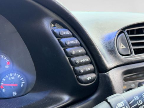 Used 2003 Chevrolet Corvette Convertible w/ Preferred Equipment Group1 RWD image 28