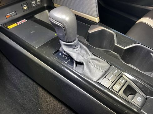 Certified 2025 Toyota Camry SE image 38