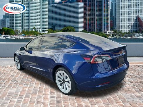 Used 2023 Tesla Model 3 Standard Range image 6