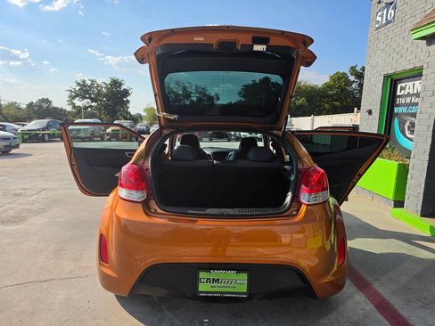 Used 2015 Hyundai Veloster w/ Option Group 02 FWD image 23