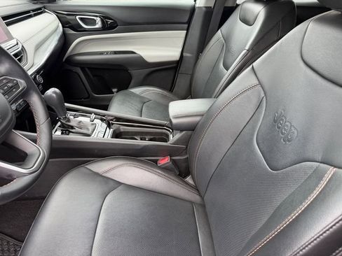 Used 2022 Jeep Compass Limited AWD/4WD image 16