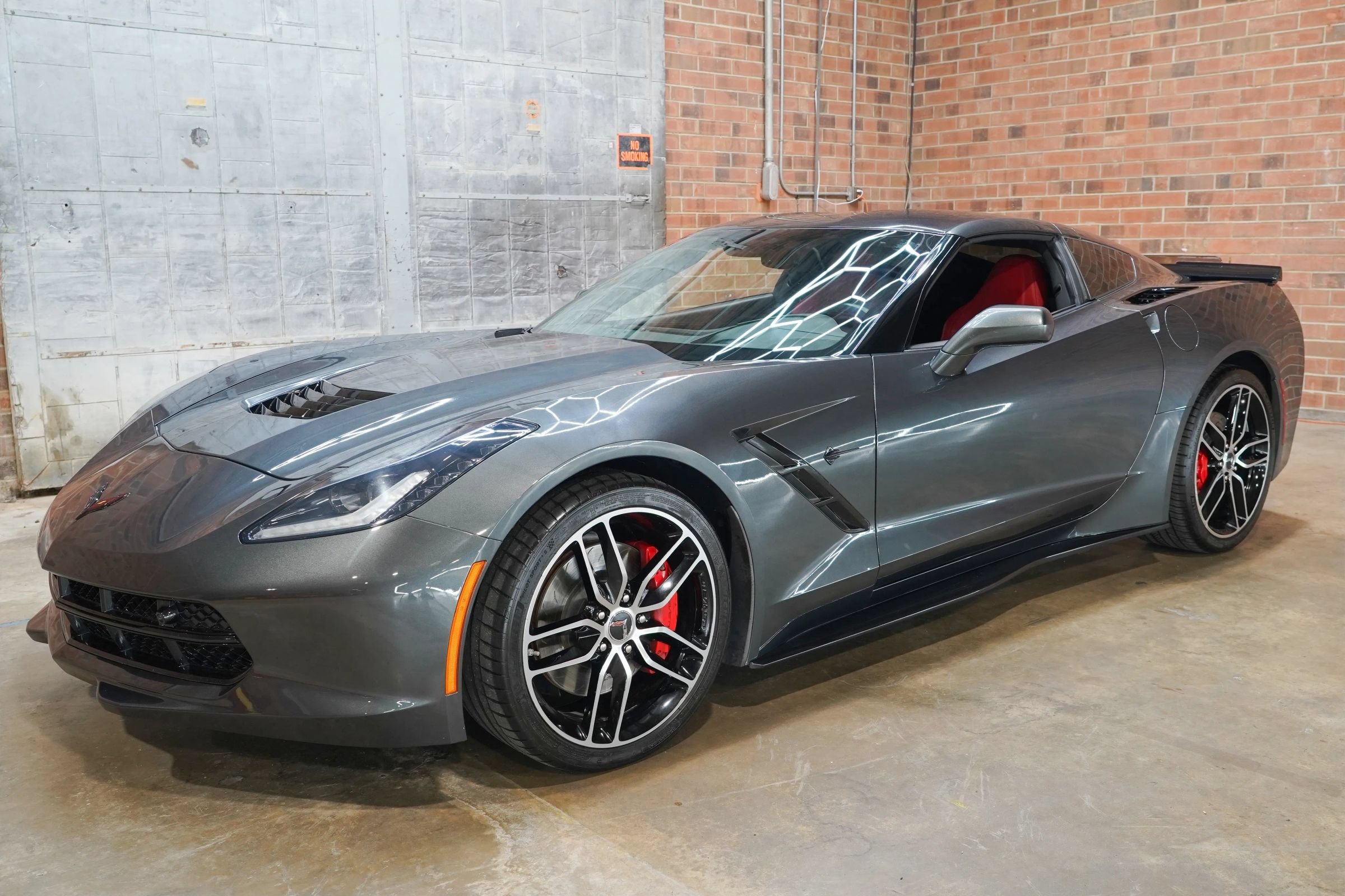 Used 2017 Chevrolet Corvette Stingray Coupe RWD image 6