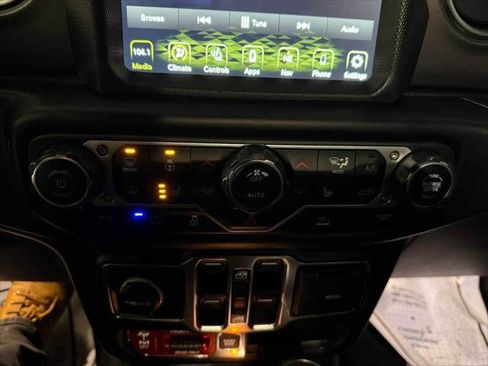 Certified 2023 Jeep Wrangler Unlimited Rubicon 4xe w/ Cold Weather Group image 32