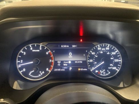 Used 2023 Nissan Rogue SV image 13