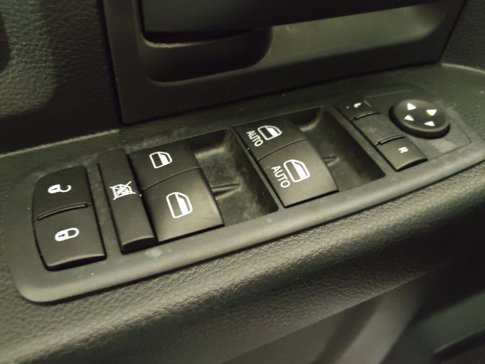 Used 2020 RAM 1500 Tradesman RWD image 27