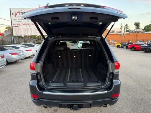 Used 2014 Jeep Grand Cherokee Limited w/ Trailer Tow Group IV RWD image 47