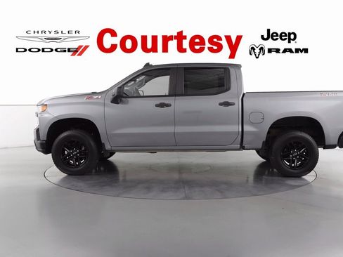 Used 2021 Chevrolet Silverado 1500 Custom Trail Boss w/ Safety Confidence Package image 8