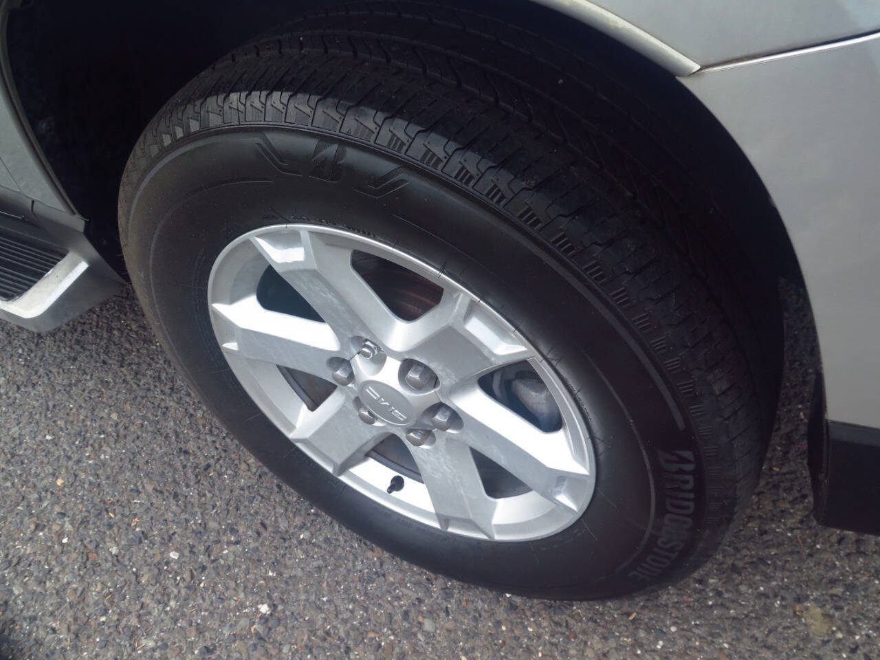 Used 2014 GMC Acadia SLE AWD/4WD image 18