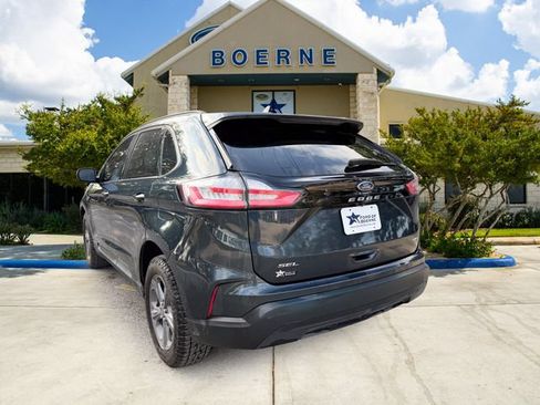Used 2023 Ford Edge SEL w/ Sport Appearance Package AWD/4WD image 3