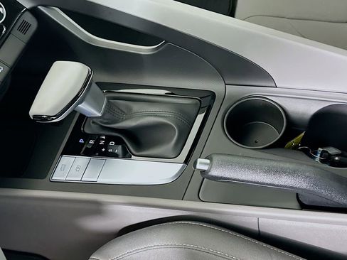 New 2026 Hyundai Elantra Sport image 14