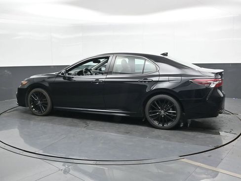 Used 2023 Toyota Camry XSE image 9