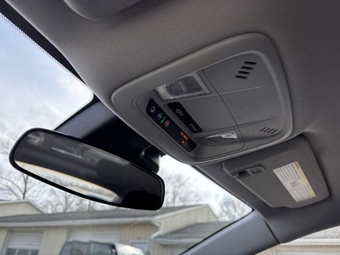 Used 2024 Chevrolet Malibu LT FWD image 22