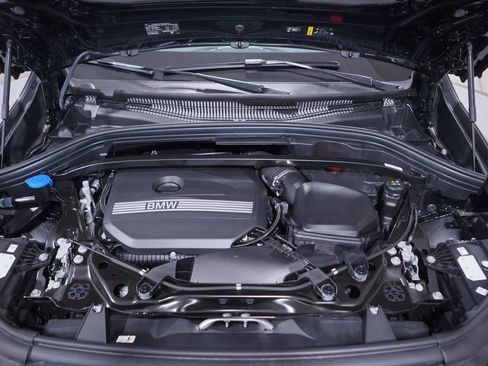 Used 2026 BMW X1 xDrive28i AWD/4WD image 23