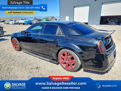 Used 2013 Chrysler 300 SRT8 w/ Leather Interior Group RWD image 3