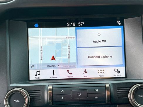 Used 2017 Ford Mustang Shelby GT350 w/ Electronics Package image 15