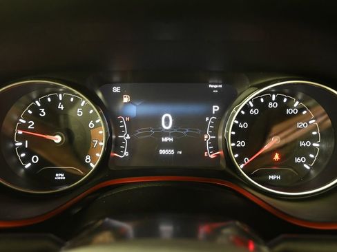 Used 2019 Jeep Compass Trailhawk w/ Safety & Security Group AWD/4WD image 24