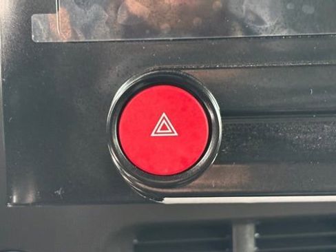 Used 2024 Chevrolet Brightdrop 400 w/ Commercial Equipment Package image 29