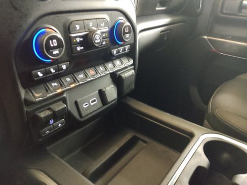 Used 2021 Chevrolet Silverado 1500 LTZ RWD image 26