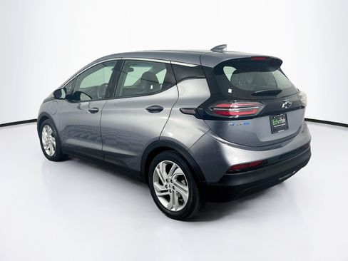 Used 2023 Chevrolet Bolt LT FWD image 5