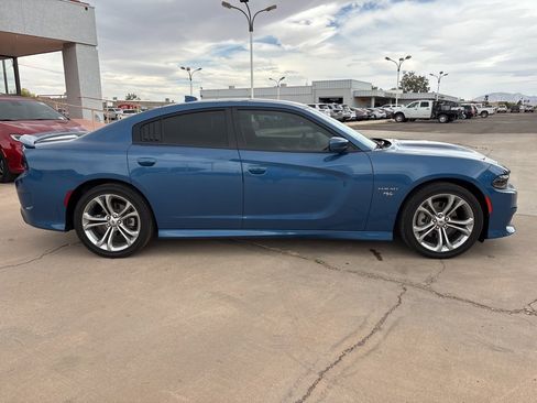 Certified 2022 Dodge Charger R/T image 4