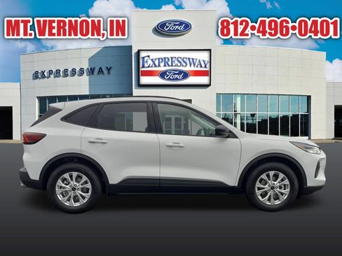 New 2026 Ford Escape Active FWD image 5