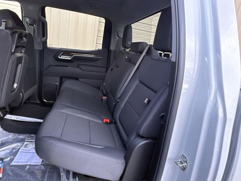 New 2026 GMC Sierra 1500 Elevation image 27