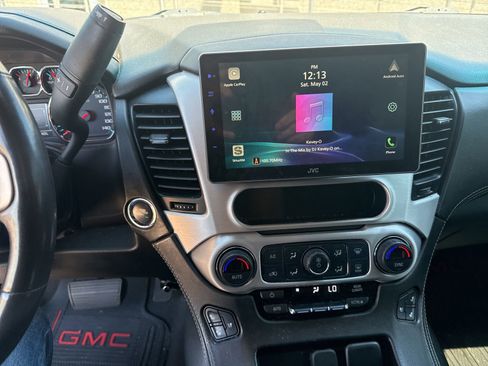 Used 2019 GMC Yukon SLT w/ Premium Edition AWD/4WD image 19
