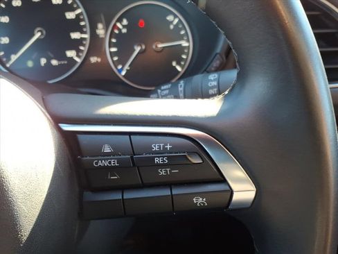 Used 2024 MAZDA MAZDA3 s image 29
