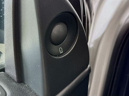 Used 2018 Lincoln Navigator L Select RWD image 20