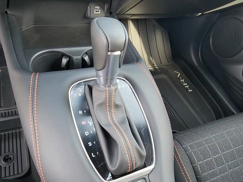 Used 2025 Honda HR-V Sport image 37