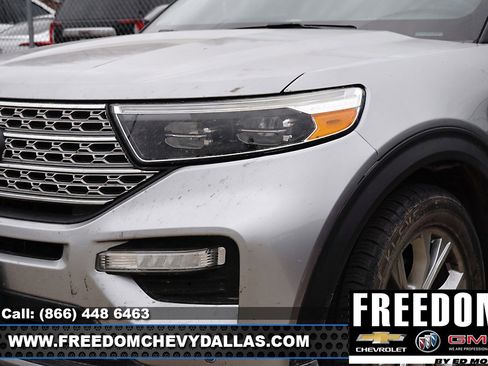 Used 2021 Ford Explorer Limited w/ Equipment Group 301A image 4