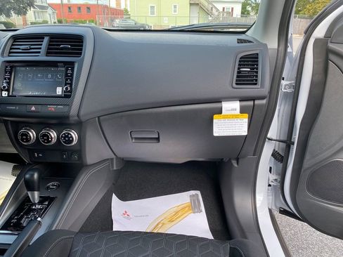 New 2025 Mitsubishi Outlander Sport ES image 28