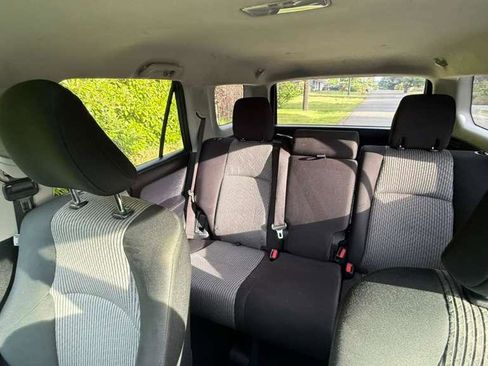 Used 2018 Toyota 4Runner SR5 RWD image 19