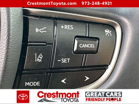 Used 2022 Lexus ES 300h w/ Premium Package image 20