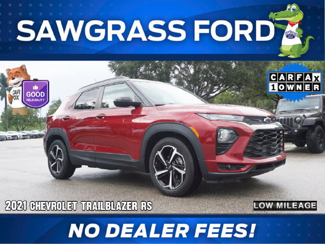 Used 2021 Chevrolet TrailBlazer RS w/ Sun and Liftgate Package FWD image 1