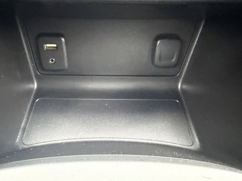 Used 2016 Chevrolet Colorado LT w/ Luxury Package, Chrome AWD/4WD image 18