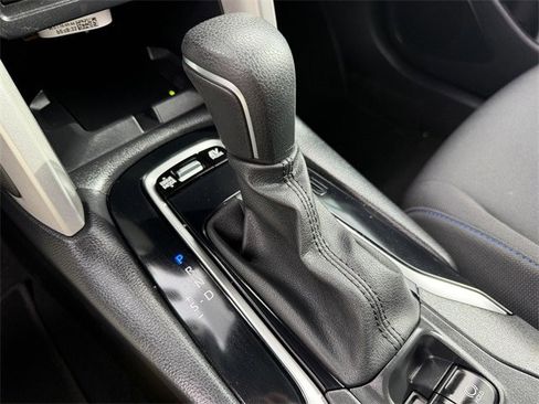 Used 2024 Toyota Corolla Cross SE image 26