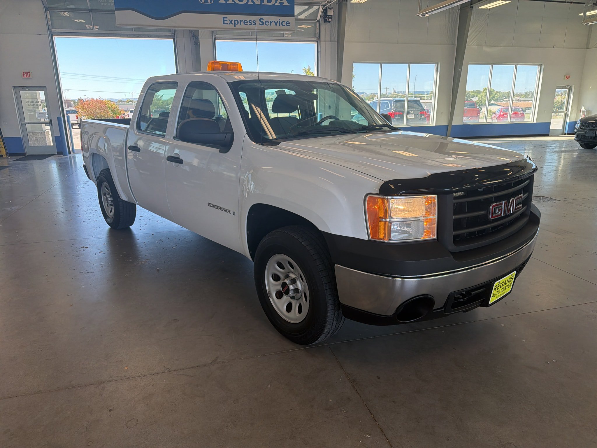 Used 2008 GMC Sierra 1500 W/T AWD/4WD image 7