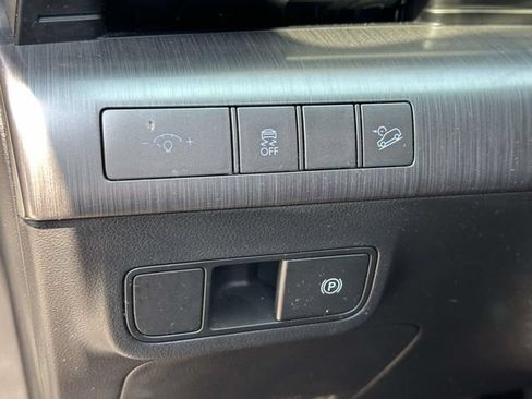 Used 2024 Hyundai Kona SEL AWD/4WD image 19