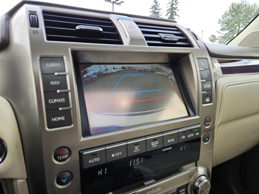 Used 2014 Lexus GX 460 Luxury AWD/4WD image 26