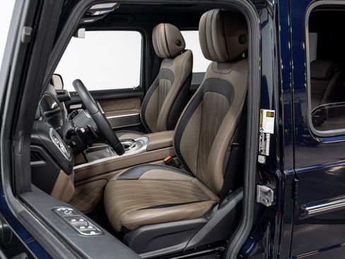 Used 2020 Mercedes-Benz G 550 image 6