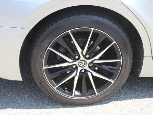 Used 2021 Toyota Camry SE AWD/4WD image 34