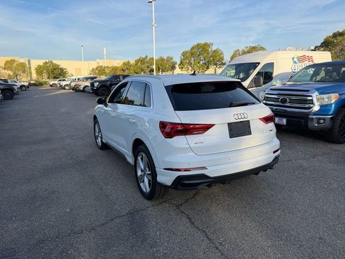 Used 2020 Audi Q3 2.0T Premium image 4