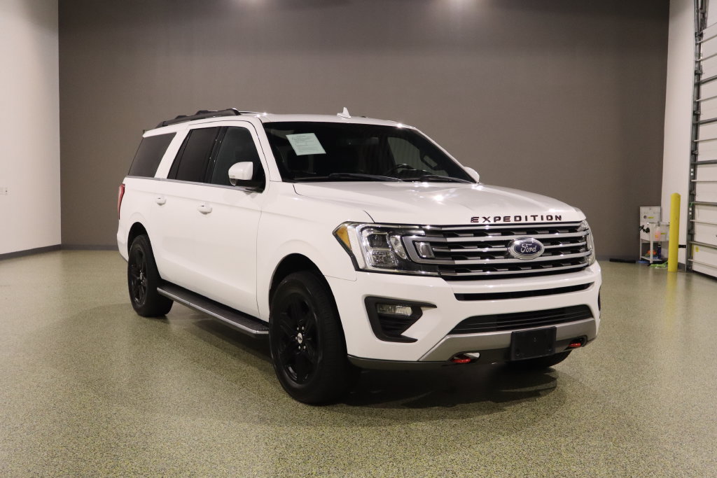 Used 2020 Ford Expedition Max XLT w/ Equipment Group 202A RWD image 1